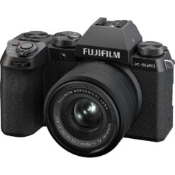 富士フイルム(FUJIFILM) ミラーレスデジタルカメラ X-S20 レンズキット(XC15-45) ボディ内手ブレ補正 Vlog モード搭載 従来機の2倍以上の撮影可能枚数(800枚) AUTO被写体検出 大型グリップ F X-S20LK-1545 ブラック